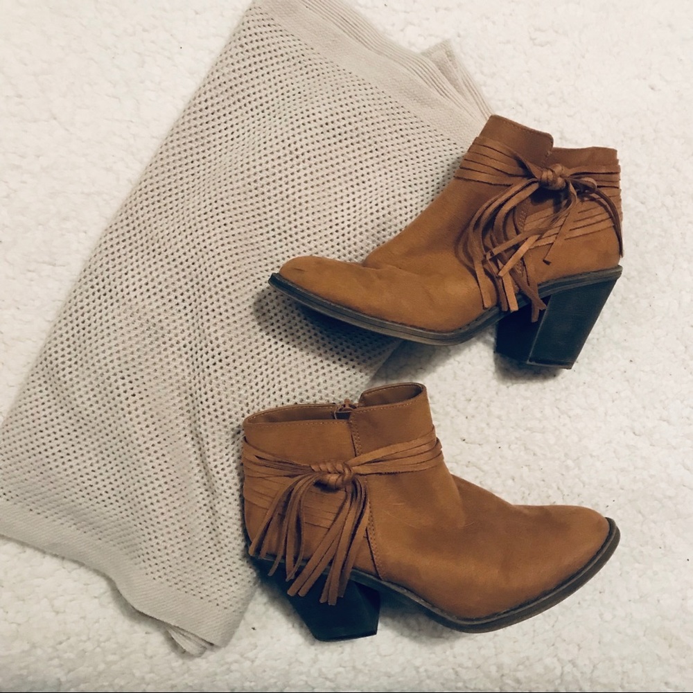 Light Gray Netted Weave Infinity Scarf - image 6